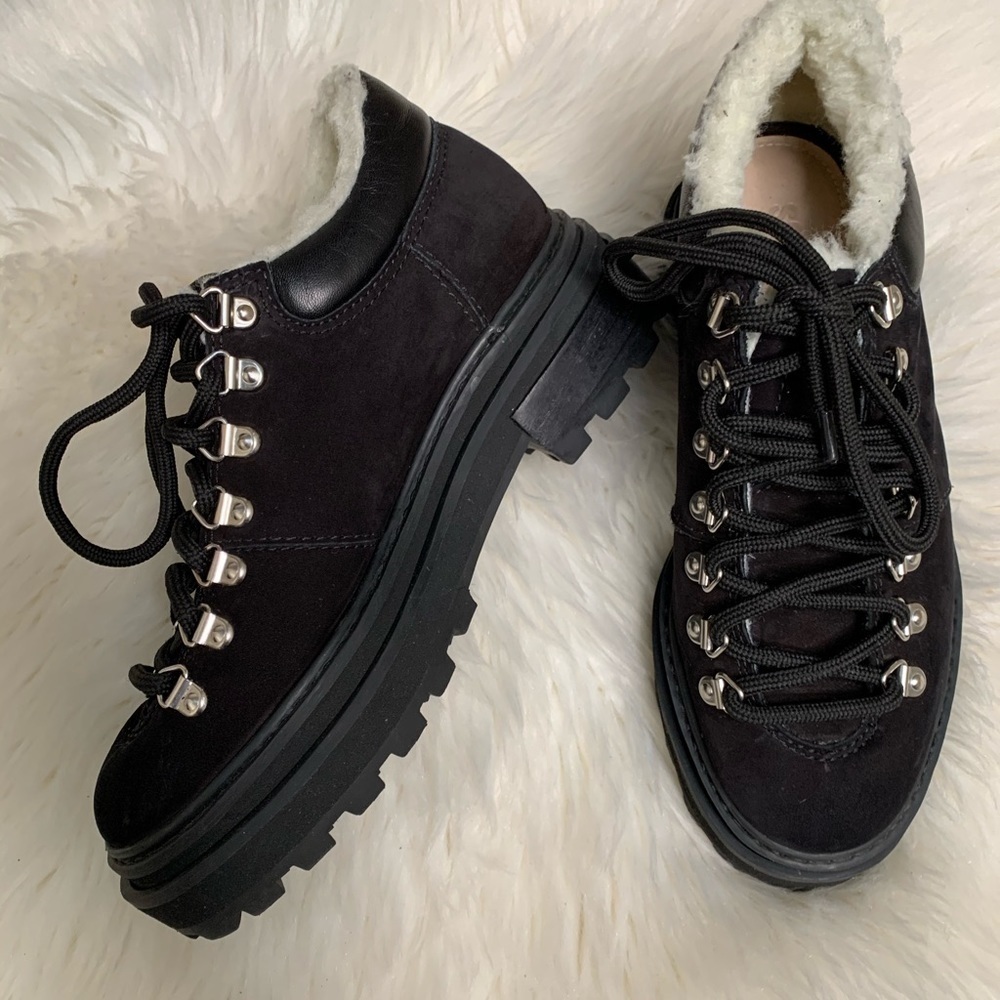 Schutz
LucilleFauxShearling-LinedSuedeHiking Boots - Picture 3 of 13